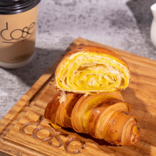 دجاج كاري كروسان