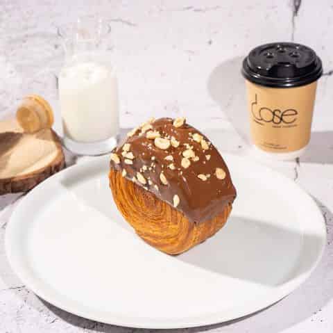 رول نيويورك بالنوتيلا