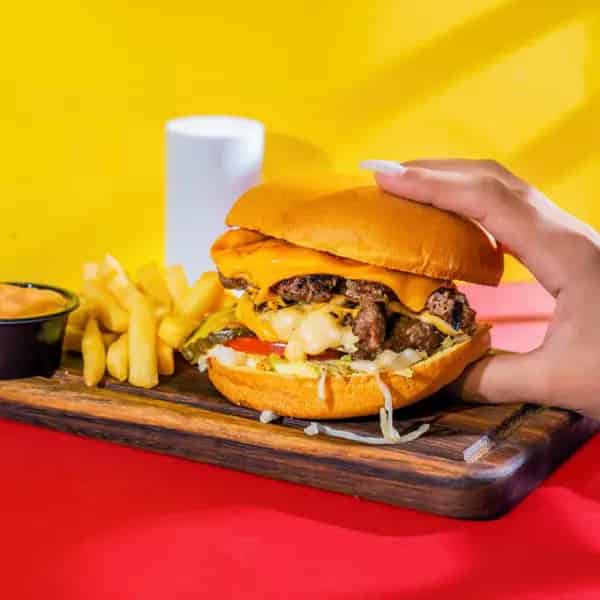 دبل بركر بالجبنة